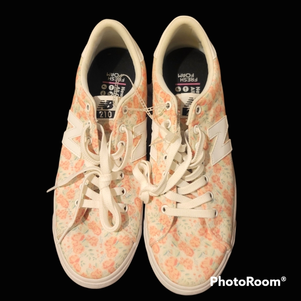 Women's New Balance Shoes